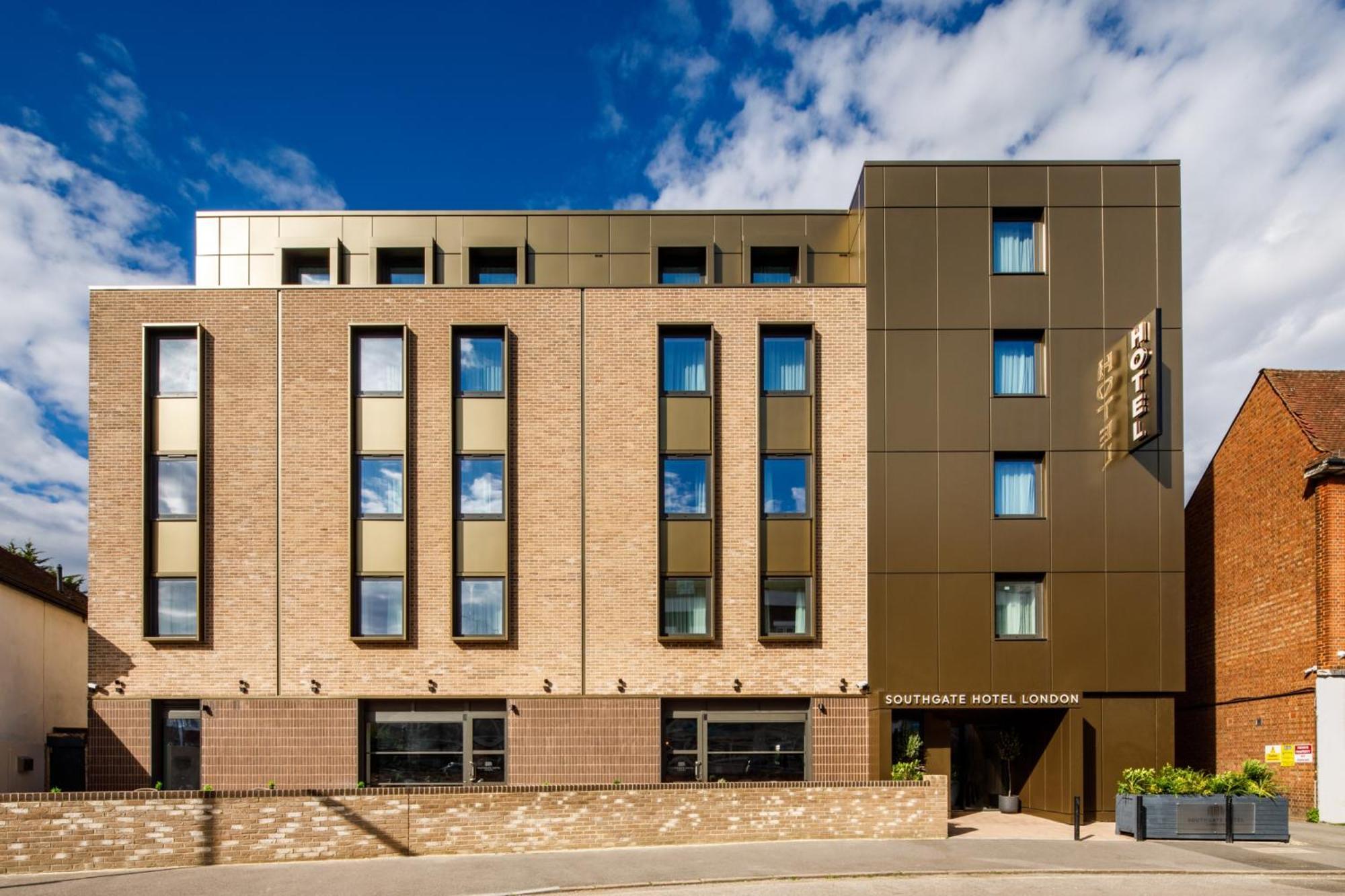 Southgate Hotel London East Barnet Экстерьер фото