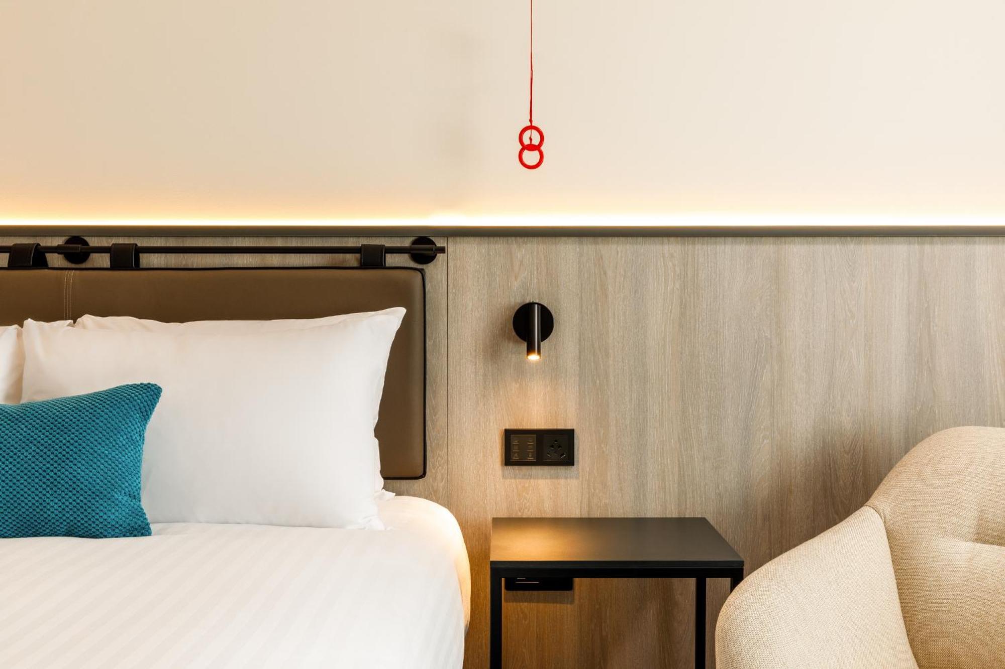 Southgate Hotel London East Barnet Экстерьер фото